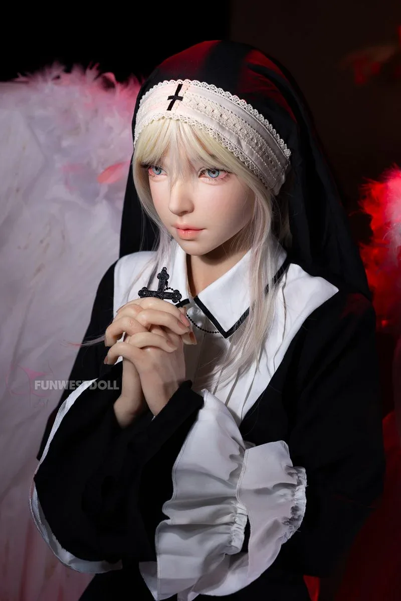 Giselle 159cm A (Movable Jaw) Silicone Sex Doll view 4