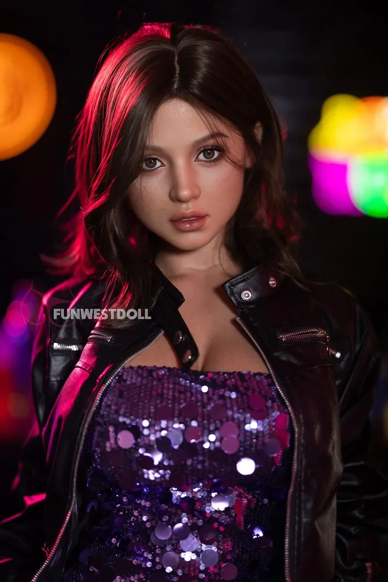 Lyra 157cm G (Real Skin Texture) Silicone Sex Doll