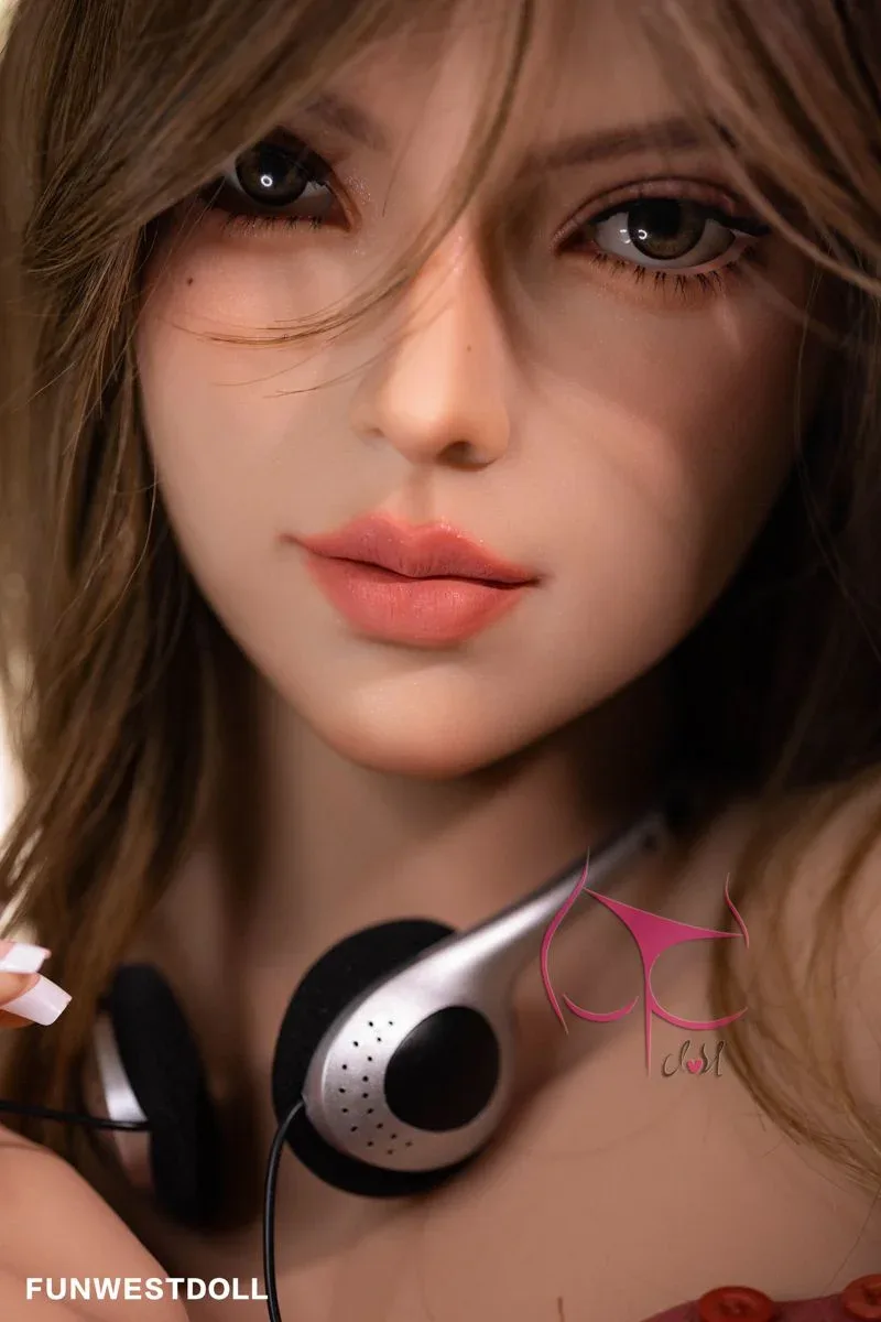 Lexie 165cm C Natural TPE Sex Doll view 5