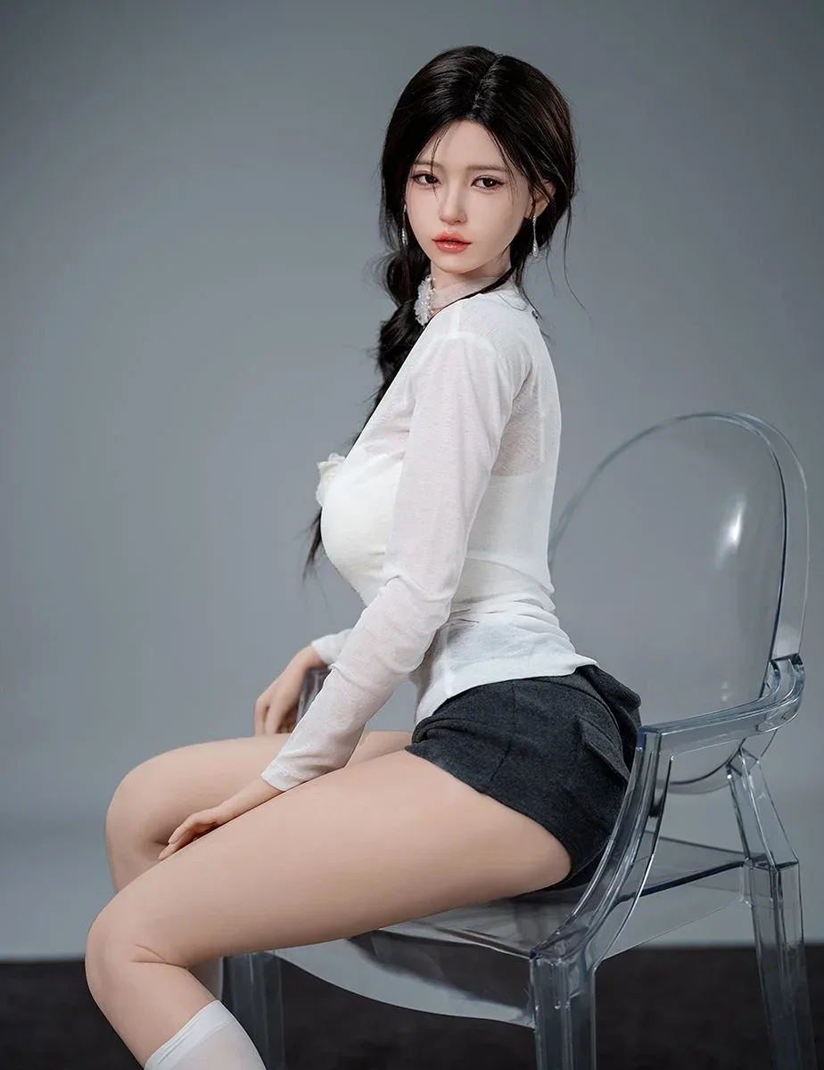 Liang 168cm F Sex Doll view 5